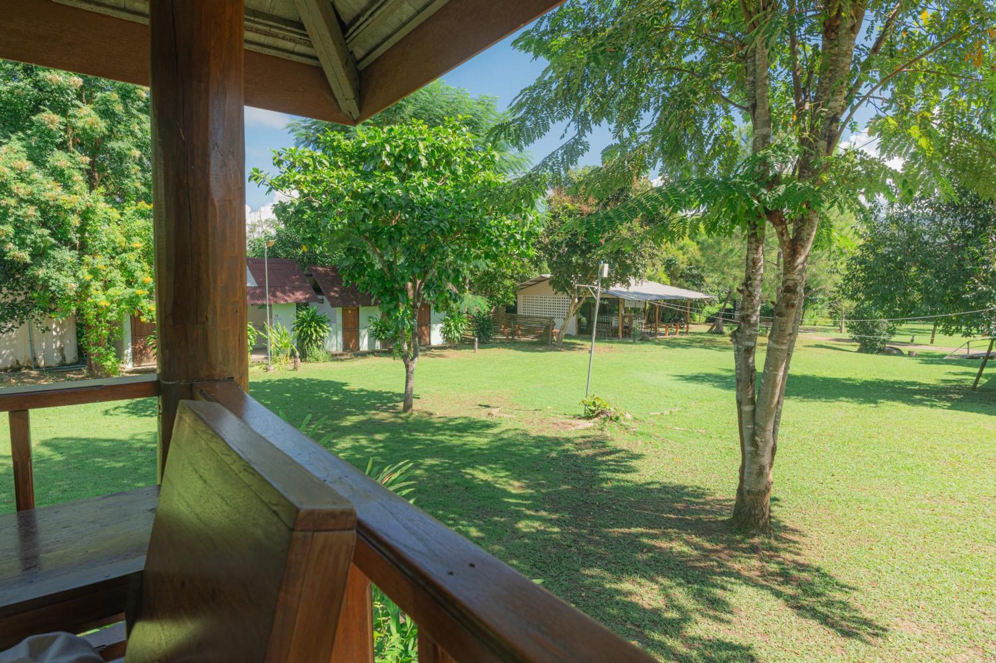 Pai Flora Resort Екстер'єр фото